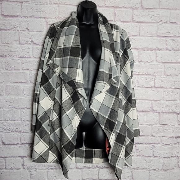 Matilda Jane Plaid Check it Twice Winter Coat XS - Picture 1 of 15